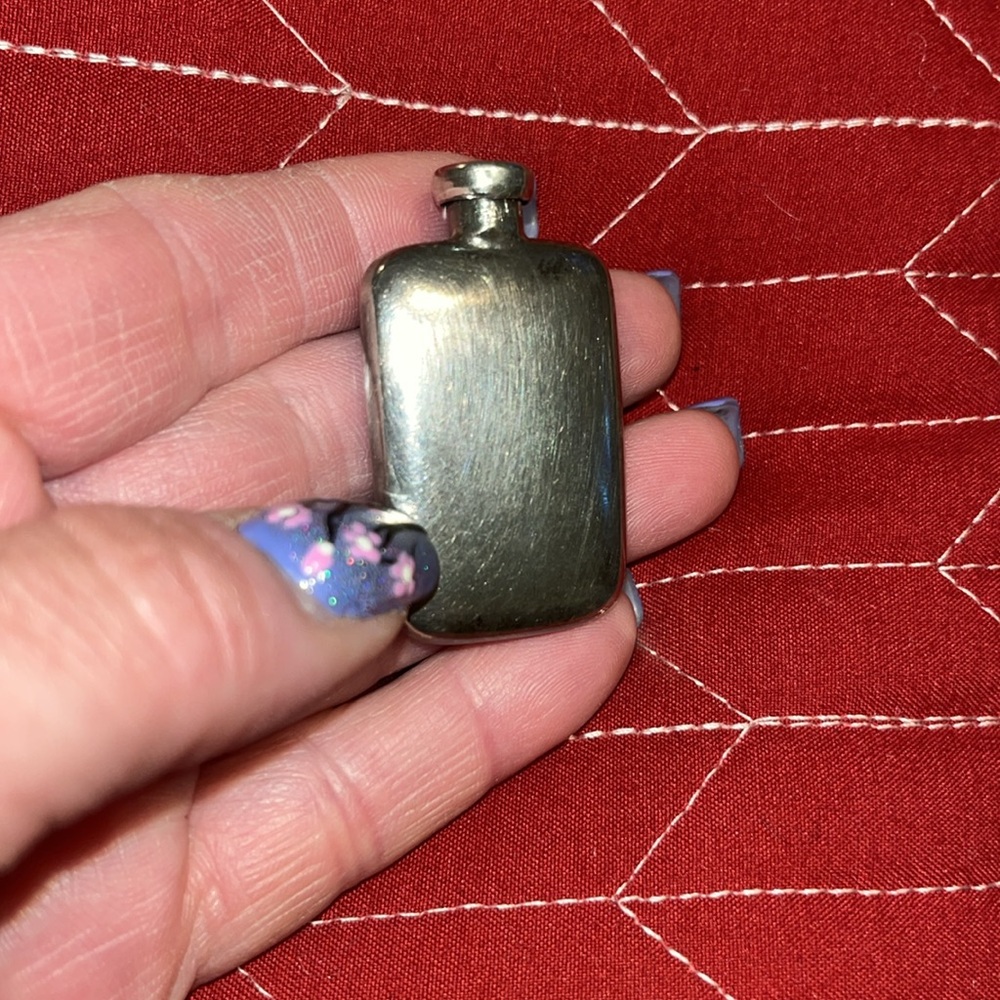 #856-Vintage 1/2 oz Sterling (1920’s) 925 sterling Silver Perfume Bottle 1/2 oz - Picture 3 of 7